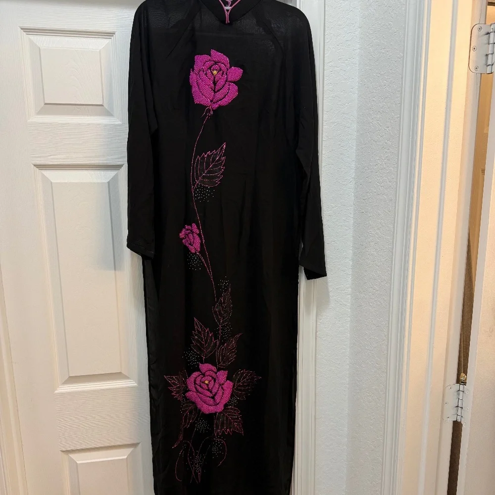 Stunning Vintage Beaded Chinese-Style‎ Dress